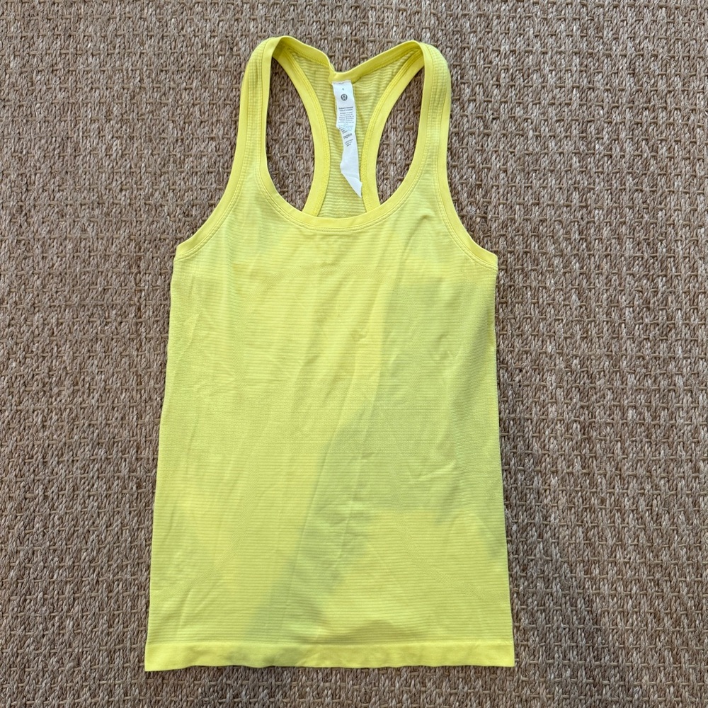 Lululemon Women’s Swiftly Tech Racerback Tank Top 2.0 Hip Length. Size 4.